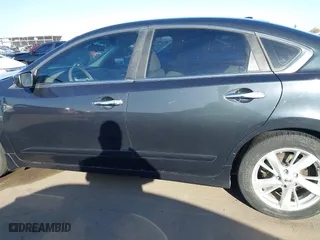 2014 Nissan Altima 2.5 SV with VIN 1N4AL3AP0EC264162, listed as a IAAI auction lot 41766855 with 135,091 mi miles. Bid and sale history available at carsss.com. Image 14.