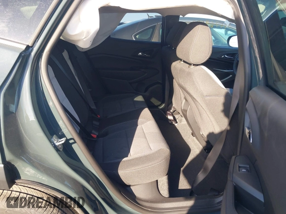 2025 Chevrolet Trax LS with VIN KL77LFEP9SC181886, listed as a IAAI auction lot 41769552 with 181 mi miles and . Bid and sale history available at DreamBid. Image 8.
