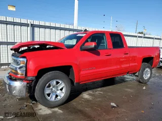 2018 Chevrolet Silverado 1500 LT with VIN 1GCVKREH3JZ364235, listed as a Copart auction lot 42426065 with 132,722 mi miles and Salvage Title. Bid and sale history available at carsss.com. Image 1.