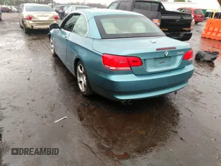 2007 BMW 3 Series 328i z VIN WBAWL13587PX15752, wystawiony jako IAAI lot #41819716 z przebiegiem Nie podano mil oraz . Historia ofert i sprzedaży dostępna na DreamBid. Obrazek 3.