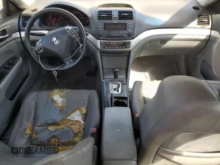 2005 Acura TSX with VIN JH4CL96885C011077, listed as a Copart auction lot 57878185 with 211,652 mi miles and Salvage title. Bid and sale history available at DreamBid. Image 8.