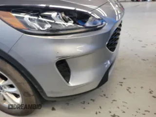 2022 Ford Escape SE with VIN 1FMCU9G68NUB32497, listed as a IAAI auction lot 42727937 with 64,577 mi miles and . Bid and sale history available at DreamBid. Image 14.