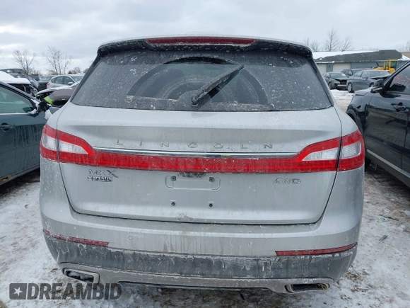 2018 Lincoln MKX Select with VIN 2LMPJ8KR6JBL19392, listed as a IAAI auction lot 41607522 with 91,930 mi miles. Bid and sale history available at carsss.com. Image 16.