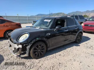 2015 MINI Hardtop 4 Door z VIN WMWXS5C51FT827202, wystawiony jako Copart lot #59226065 z przebiegiem 130 647 mil mil oraz Szkoda całkowita • Salvage title. Historia ofert i sprzedaży dostępna na DreamBid. Obrazek 1.