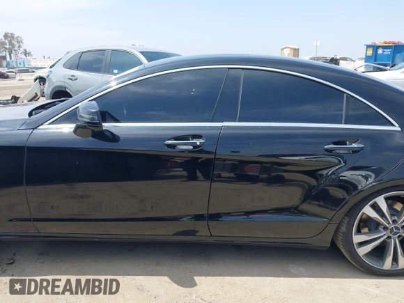2013 Mercedes-Benz CLS 550 z VIN WDDLJ7DB2DA061788, wystawiony jako IAAI lot #42024922 z przebiegiem 87 231 mil mil oraz . Historia ofert i sprzedaży dostępna na DreamBid. Obrazek 15.