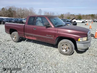 2000 Dodge Ram 1500 with VIN 1B7HC13Y4YJ104983, listed as a Copart auction lot 45980265 with 164,727 mi miles and Clean Title. Bid and sale history available at carsss.com. Image 4.
