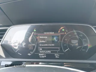 2019 Audi e-tron Prestige with VIN WA1VAAGE9KB010814, listed as a IAAI auction lot 42632795 with 90,497 mi miles and . Bid and sale history available at DreamBid. Image 14.