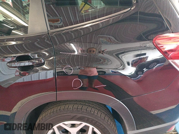 2023 Subaru Forester Premium z VIN JF2SKAEC1PH477884, wystawiony jako IAAI lot #42794098 z przebiegiem 70 520 mil mil oraz . Historia ofert i sprzedaży dostępna na DreamBid. Obrazek 1.