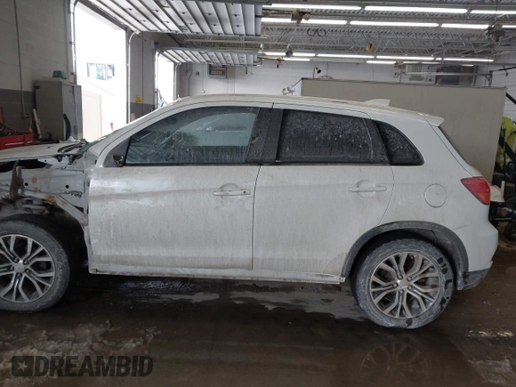 2018 Mitsubishi Outlander Sport ES 2.0 with VIN JA4AR3AU5JZ017915, listed as a IAAI auction lot 41515451 with 120,082 mi miles. Bid and sale history available at carsss.com. Image 15.