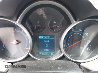 2014 Chevrolet Cruze LS with VIN 1G1PA5SH8E7267065, listed as a IAAI auction lot 42509912 with 85,646 mi miles and . Bid and sale history available at DreamBid. Image 7.