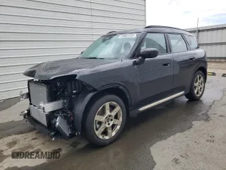 2025 MINI Countryman z VIN WMZ23GA00S7S40439, wystawiony jako Copart lot #53718955 z przebiegiem 2750 mil mil oraz Tytuł czysty. Historia ofert i sprzedaży dostępna na DreamBid. Obrazek 1.