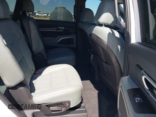 2024 Kia Telluride EX X-Line with VIN 5XYP3DGC1RG518591, listed as a IAAI auction lot 42213577 with 15,760 mi miles and . Bid and sale history available at DreamBid. Image 8.