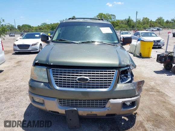 2003 Ford Expedition Eddie Bauer с VIN 1FMRU17W63LC13223, выставлен на аукционе IAAI как лот 42160690 с пробегом Не указан миль и . История ставок и продаж доступна на DreamBid. Изображение 12.