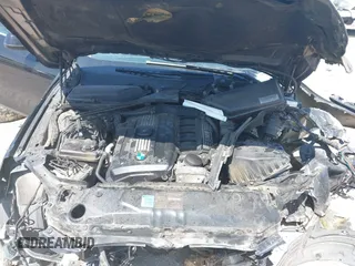 2010 BMW 5 Series 528i with VIN WBANU5C54AC366085, listed as a IAAI auction lot 41920968 with Not Provided miles and . Bid and sale history available at carsss.com. Image 10.