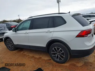 2021 Volkswagen Tiguan S z VIN 3VV1B7AX6MM077365, wystawiony jako IAAI lot #41762764 z przebiegiem 46 338 mil mil oraz . Historia ofert i sprzedaży dostępna na DreamBid. Obrazek 14.