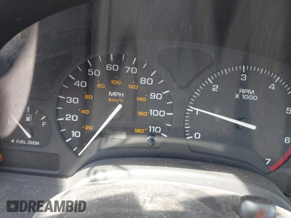 2000 Saturn SL with VIN 1G8ZH5284YZ111006, listed as a IAAI auction lot 41778862 with 155,852 mi miles. Bid and sale history available at carsss.com. Image 12.