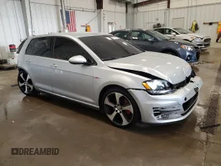 2016 Volkswagen GTI SE z VIN 3VW4T7AU9GM014812, wystawiony jako Copart lot #54490525 z przebiegiem 82 535 mil mil oraz Nie do naprawy • Non repairable. Historia ofert i sprzedaży dostępna na DreamBid. Obrazek 4.