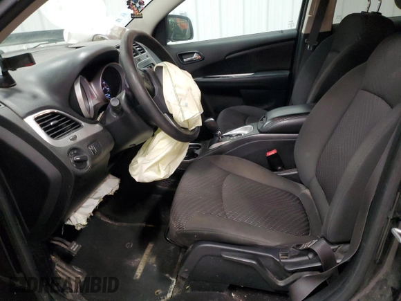 2017 Dodge Journey SE with VIN 3C4PDCAB4HT704902, listed as a Copart auction lot 51410815 with 153,976 mi miles and Salvage Title. Bid and sale history available at DreamBid. Image 7.