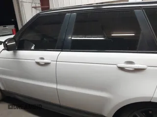 2022 Land Rover Range Rover Sport HSE Silver Edition z VIN SALWR2SU7NA234383, wystawiony jako IAAI lot #42195404 z przebiegiem 37 053 mil mil oraz . Historia ofert i sprzedaży dostępna na DreamBid. Obrazek 13.