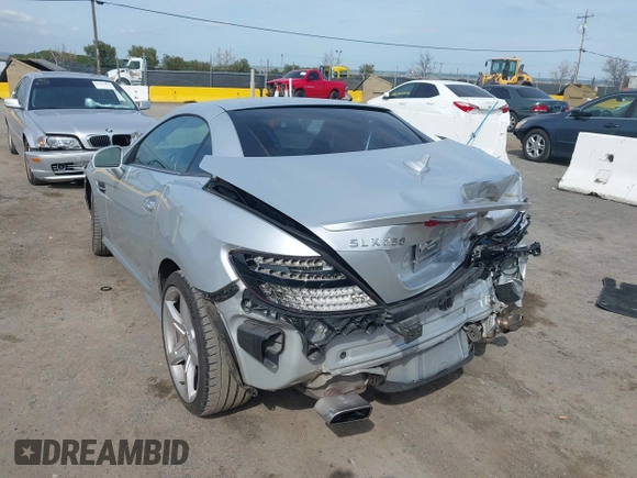 2013 Mercedes-Benz SLK 250 с VIN WDDPK4HA3DF054317, выставлен на аукционе IAAI как лот 41846772 с пробегом 90 811 миль миль и . История ставок и продаж доступна на DreamBid. Изображение 6.