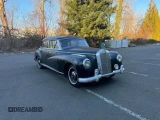 1952 Mercedes-Benz 300 with VIN 0143652, listed as a Copart auction lot 43286705 with 92,199 mi miles and Clean Title. Bid and sale history available at DreamBid. Image 1.