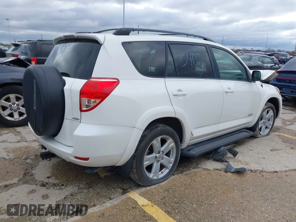 2007 Toyota RAV4 Sport with VIN JTMBK32V576012150, listed as a IAAI auction lot 39967699 with 1 mi miles. Bid and sale history available at carsss.com. Image 4.
