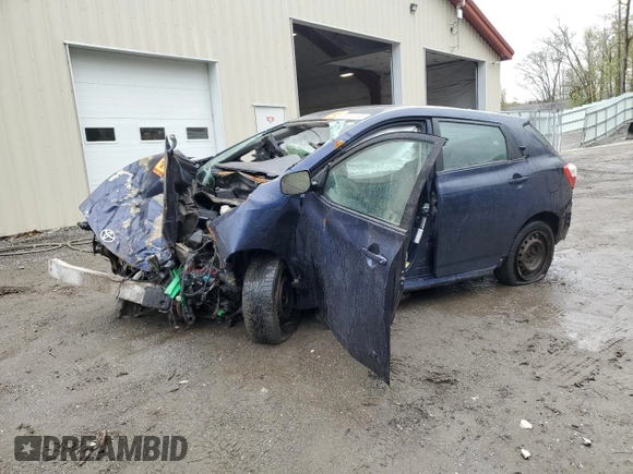 2009 Toyota Matrix S с VIN 2T1LE40EX9C010426, выставлен на аукционе Copart как лот 55604385 с пробегом Не указан миль и Списание • Salvage title. История ставок и продаж доступна на DreamBid. Изображение 1.
