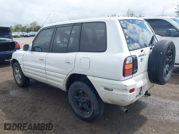1999 Toyota RAV4 with VIN JT3GP10V7X7057281, listed as a IAAI auction lot 42110228 with 301,749 mi miles and . Bid and sale history available at DreamBid. Image 3.
