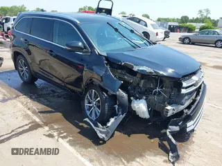 2017 Toyota Highlander XLE with VIN 5TDJZRFH0HS370238, listed as a IAAI auction lot 42161298 with 123,601 mi miles and . Bid and sale history available at DreamBid. Image 1.