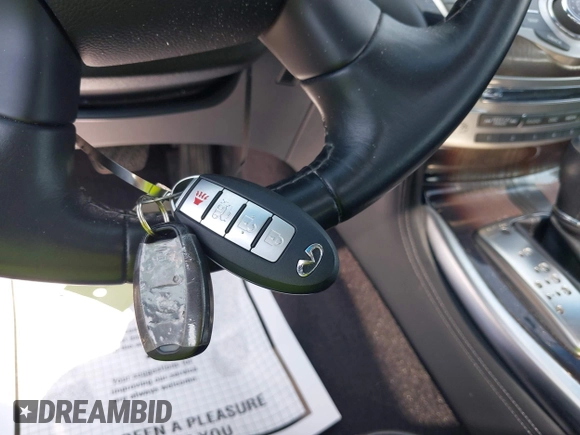 2019 Infiniti Q70 Luxe с VIN JN1BY1PR9KM725249, выставлен на аукционе IAAI как лот 42541363 с пробегом 40 201 миль миль и . История ставок и продаж доступна на DreamBid. Изображение 11.