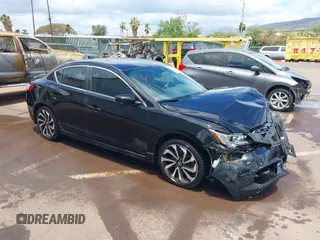 2017 Acura ILX w/Premium/A-SPEC Pkg with VIN 19UDE2F87HA006820, listed as a IAAI auction lot 39234501 with 44,058 mi miles. Bid and sale history available at carsss.com. Image 1.