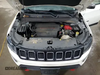 2019 Jeep Compass Trailhawk z VIN 3C4NJDDBXKT619295, wystawiony jako Copart lot #64258625 z przebiegiem 84 916 mil mil oraz Szkoda całkowita • Salvage title. Historia ofert i sprzedaży dostępna na DreamBid. Obrazek 12.