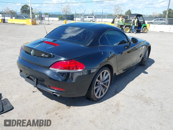 2011 BMW Z4 sDrive35i with VIN WBALM7C58BE383710, listed as a IAAI auction lot 41953452 with 102,510 mi miles. Bid and sale history available at carsss.com. Image 4.