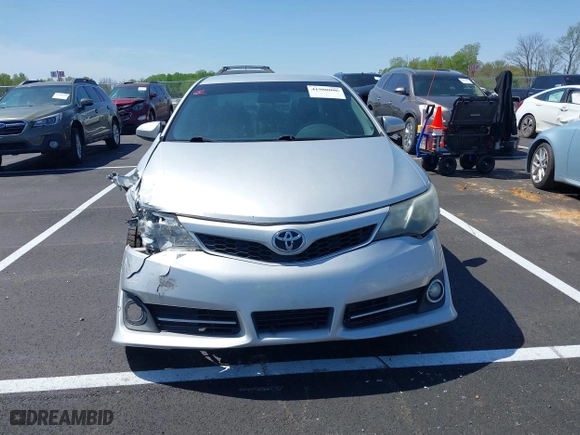 2014 Toyota Camry L with VIN 4T1BF1FK7EU354731, listed as a IAAI auction lot 41900006 with 217,767 mi miles. Bid and sale history available at carsss.com. Image 12.