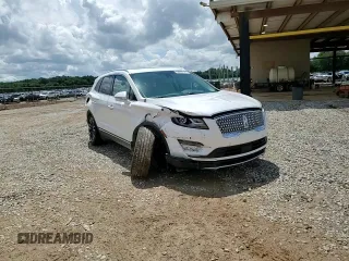 2019 Lincoln MKC Reserve with VIN 5LMTJ3DHXKUL29496, listed as a Copart auction lot 58970175 with 40,783 mi miles and Salvage title. Bid and sale history available at DreamBid. Image 14.