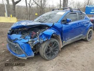 2020 Toyota C-HR LE with VIN JTNKHMBX6L1074648, listed as a IAAI auction lot 41528945 with 108,333 mi miles. Bid and sale history available at carsss.com. Image 6.