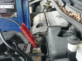 2006 Toyota Sienna XLE z VIN 5TDZA22C16S509933, wystawiony jako IAAI lot #43078575 z przebiegiem 254 351 mil mil oraz . Historia ofert i sprzedaży dostępna na DreamBid. Obrazek 12.