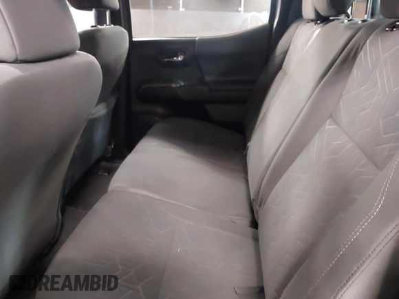 2016 Toyota Tacoma SR with VIN 5TFCZ5AN4GX033255, listed as a IAAI auction lot 41920633 with 71,681 mi miles and . Bid and sale history available at carsss.com. Image 8.