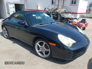 2003 Porsche 911 Carrera with VIN WP0CA29993S652504, listed as a IAAI auction lot 41855189 with 1 mi miles. Bid and sale history available at carsss.com. Image 1.