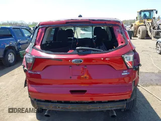 2017 Ford Escape SE with VIN 1FMCU9GD6HUE90149, listed as a IAAI auction lot 42092316 with 162,977 mi miles and . Bid and sale history available at DreamBid. Image 17.