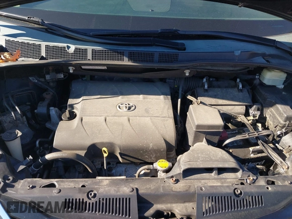 2015 Toyota Sienna LE AAS with VIN 5TDKK3DCXFS594370, listed as a IAAI auction lot 41910126 with 131,638 mi miles. Bid and sale history available at carsss.com. Image 10.