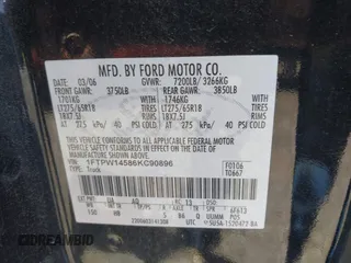 2006 Ford F-150 XLT with VIN 1FTPW14586KC90896, listed as a IAAI auction lot 41910761 with 115,657 mi miles. Bid and sale history available at carsss.com. Image 9.