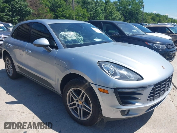 2017 Porsche Macan z VIN WP1AA2A58HLB81896, wystawiony jako IAAI lot #42251657 z przebiegiem 135 214 mil mil oraz . Historia ofert i sprzedaży dostępna na DreamBid. Obrazek 1.