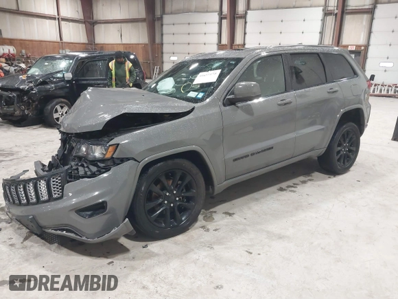 2020 Jeep Grand Cherokee Altitude with VIN 1C4RJFAG7LC137913, listed as a IAAI auction lot 41655158 with 51,131 mi miles. Bid and sale history available at carsss.com. Image 17.