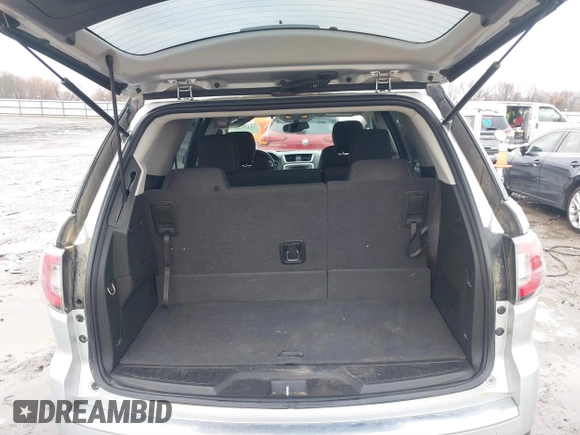 2015 GMC Acadia SLE with VIN 1GKKRPKD3FJ317513, listed as a IAAI auction lot 41157487 with 177,500 mi miles and . Bid and sale history available at DreamBid. Image 8.
