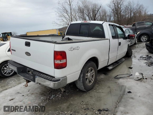 2007 Ford F-150 XLT with VIN 1FTPX14V77NA21754, listed as a Copart auction lot 88420125 with 180,597 mi miles and Salvage Title. Bid and sale history available at carsss.com. Image 3.