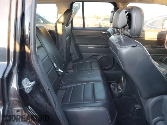 2011 Jeep Patriot Latitude X with VIN 1J4NF4GBXBD127718, listed as a Copart auction lot 89150475 with 162,186 mi miles and Salvage Title. Bid and sale history available at DreamBid. Image 11.
