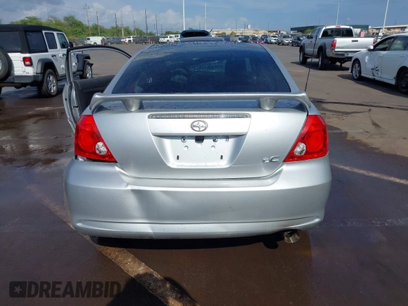 2007 Scion tC Spec z VIN JTKDE167870172700, wystawiony jako IAAI lot #41928571 z przebiegiem 76 251 mil mil oraz . Historia ofert i sprzedaży dostępna na DreamBid. Obrazek 17.