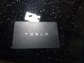 2023 Tesla Model Y Long Range with VIN 7SAYGDEE2PF808844, listed as a IAAI auction lot 41941905 with 39,951 mi miles and . Bid and sale history available at carsss.com. Image 11.