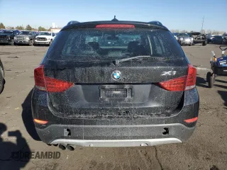2015 BMW X1 xDrive28i with VIN WBAVL1C50FVY25782, listed as a Copart auction lot 42871465 with 116,084 mi miles and Salvage Title. Bid and sale history available at carsss.com. Image 6.